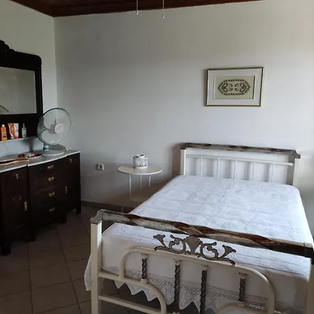 Traditional House Antigoni *
